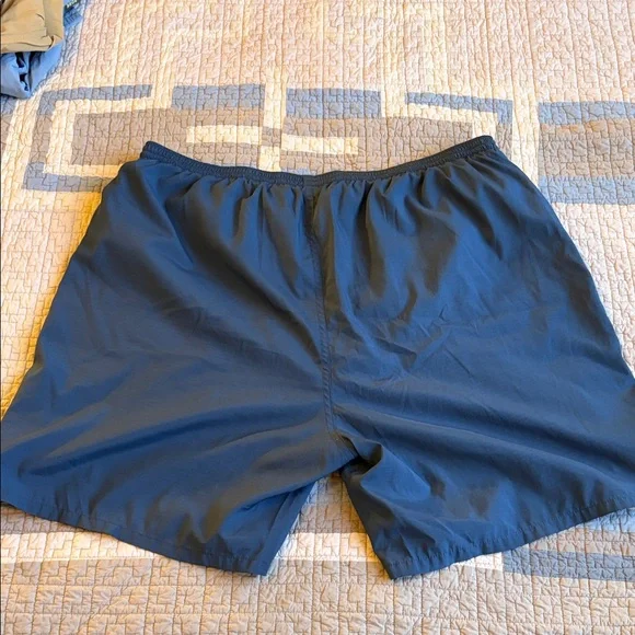 Patagonia Men's Black Athletic Shorts - Picture 4 of 4